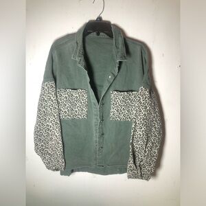 🚫SOLD🚫 Green Leopard Print Sleeve Denim Shirt Jacket